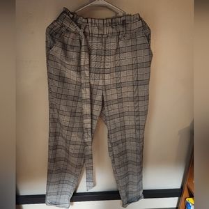 Grey adjustable waist pants with belt